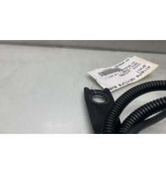 Attache ceinture avant droit TOYOTA YARIS 3