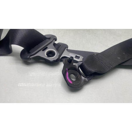 Ceinture arriere droit TOYOTA YARIS 3