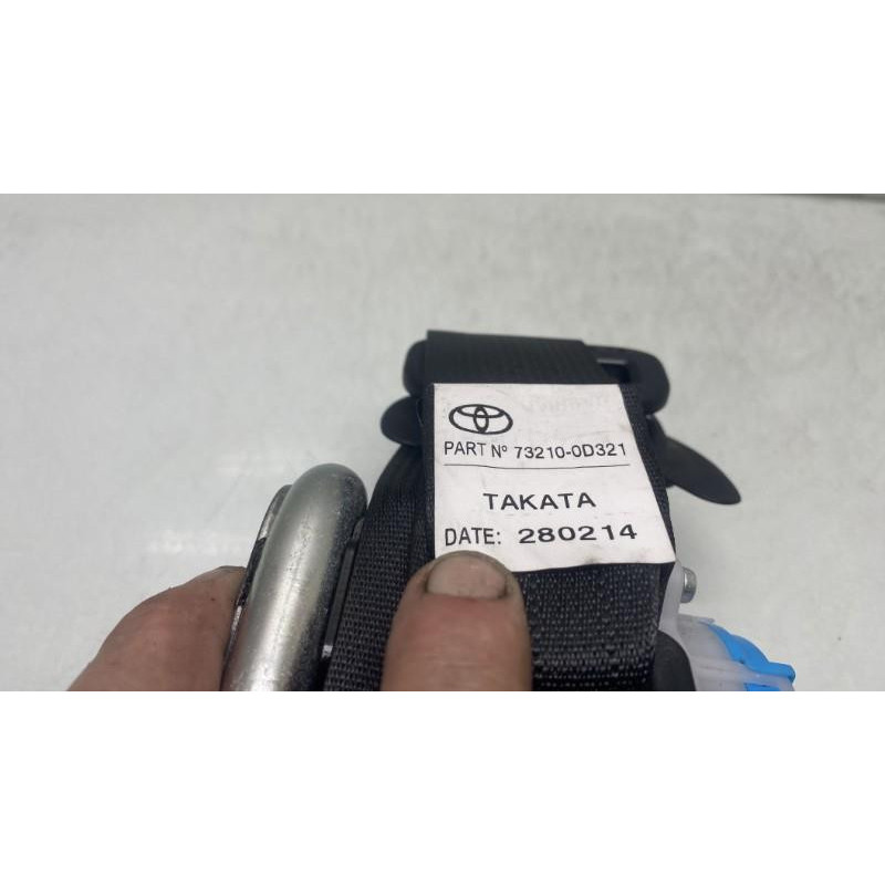 Pretensionneur de ceinture avant droit TOYOTA YARIS 3 Photo n°4