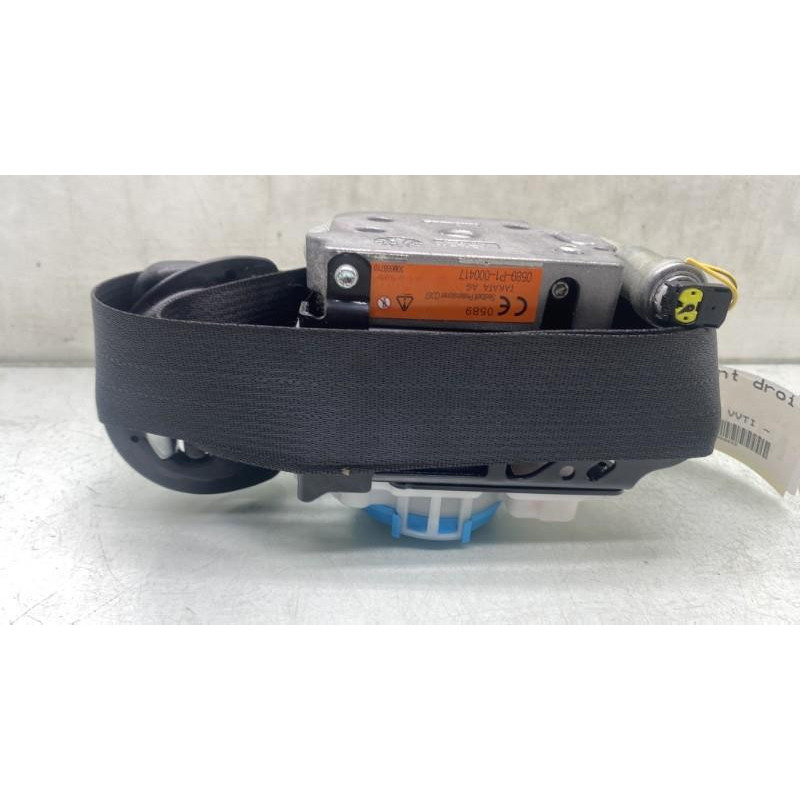 Pretensionneur de ceinture avant droit TOYOTA YARIS 3 Photo n°9