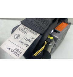 Pretensionneur de ceinture avant gauche TOYOTA YARIS 3