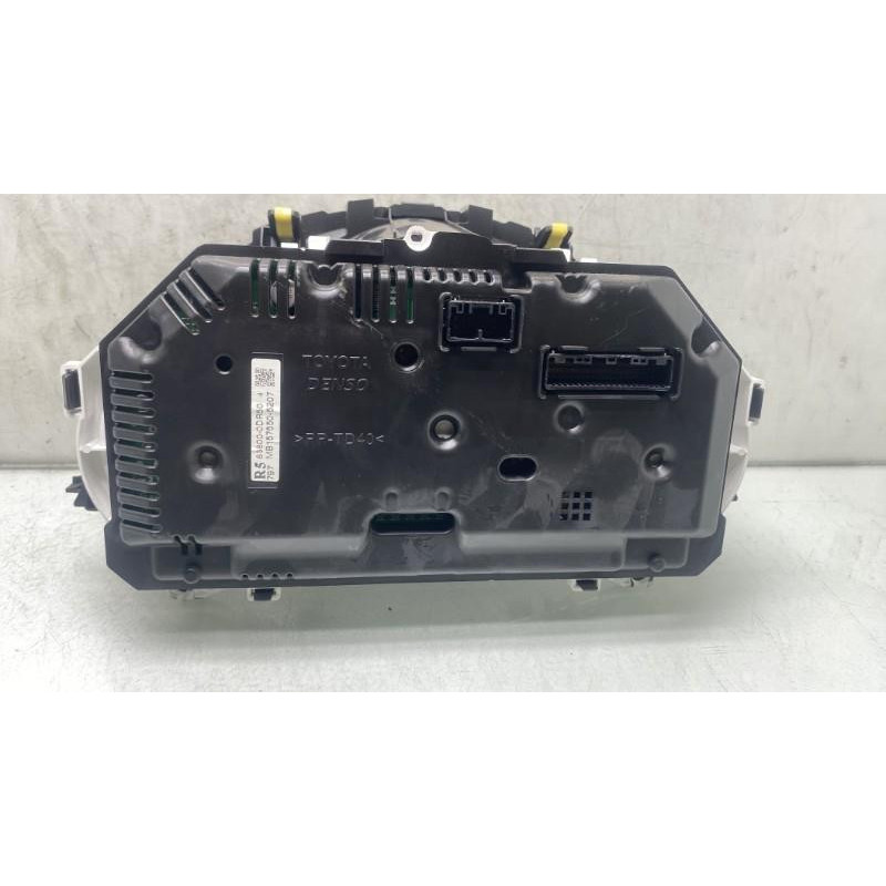 Compteur TOYOTA YARIS 3 Photo n°5