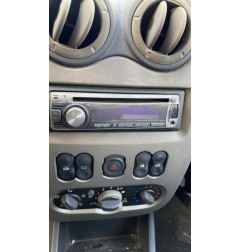 Serrure avant droit DACIA SANDERO 1