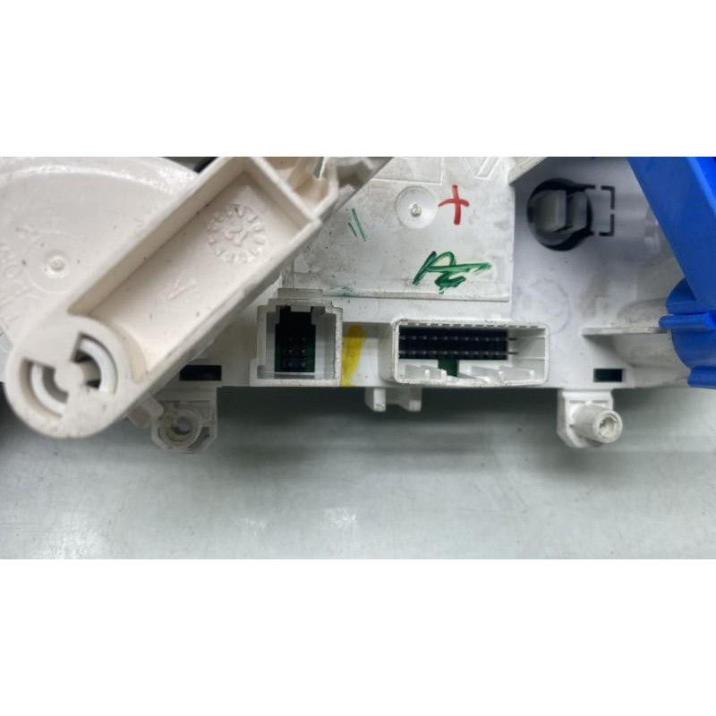 Commande chauffage RENAULT CLIO 4 Photo n°4
