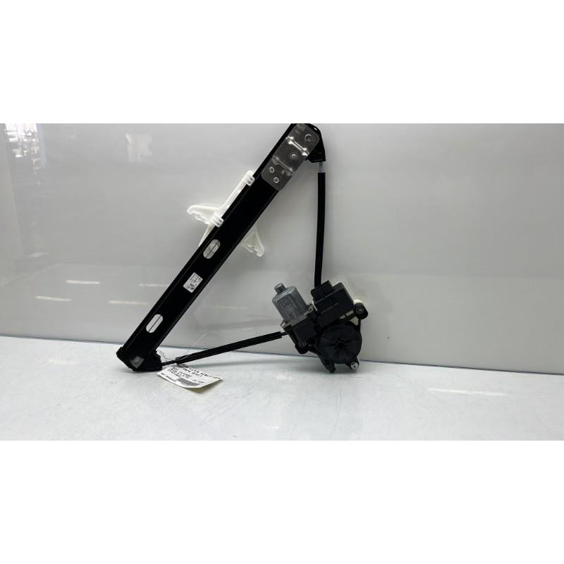 Leve vitre electrique arriere droit SEAT IBIZA 5 Photo n°1