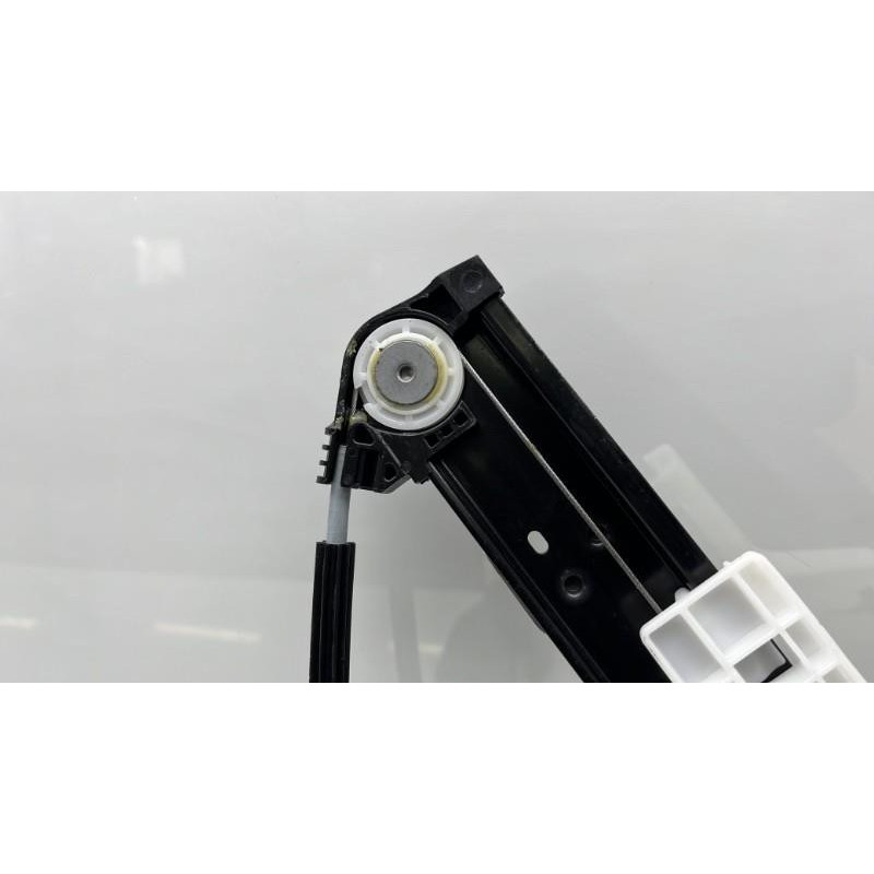 Leve vitre electrique arriere droit SEAT IBIZA 5 Photo n°8