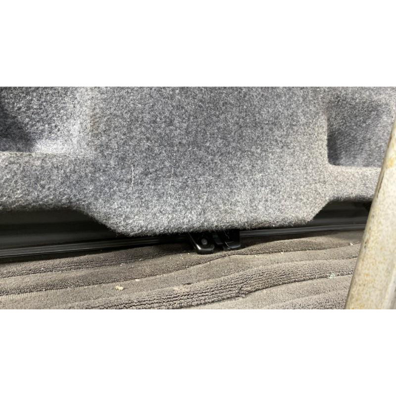 Malle/Hayon arriere BMW SERIE 3 E46 Photo n°4