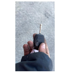 Serrure avant gauche FORD FIESTA 5