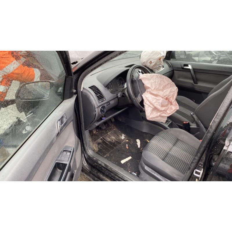 Interrupteur de leve vitre avant gauche VOLKSWAGEN POLO 4 Photo n°16