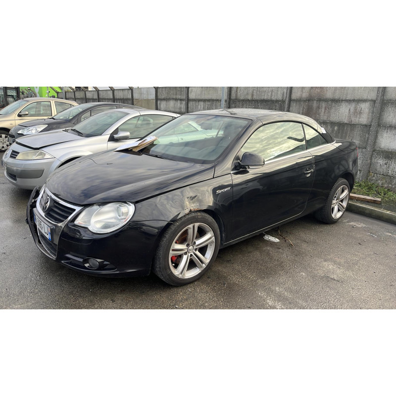 Feu arriere secondaire droit (feux) VOLKSWAGEN EOS Photo n°9