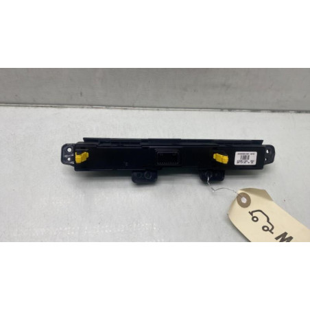 Bouton de warning KIA RIO 4