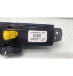 Bouton de warning KIA RIO 4