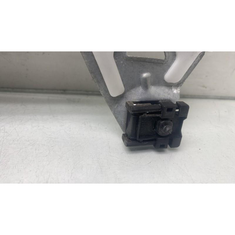 Leve vitre electrique arriere gauche CITROEN C4 2 Photo n°8