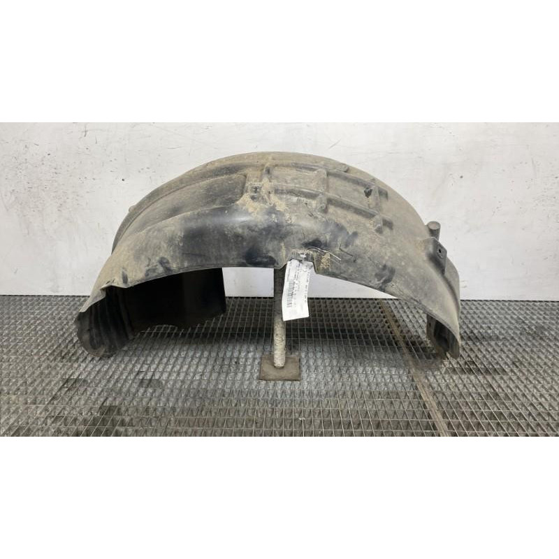Pare boue arriere droit PEUGEOT 5008 2 Photo n°3