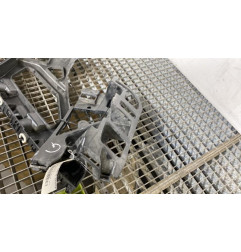 Support de pare chocs arriere PEUGEOT 5008 2