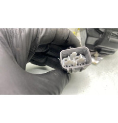 Serrure avant droit TOYOTA HI-ACE 2