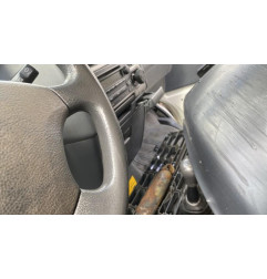 Serrure avant droit TOYOTA HI-ACE 2