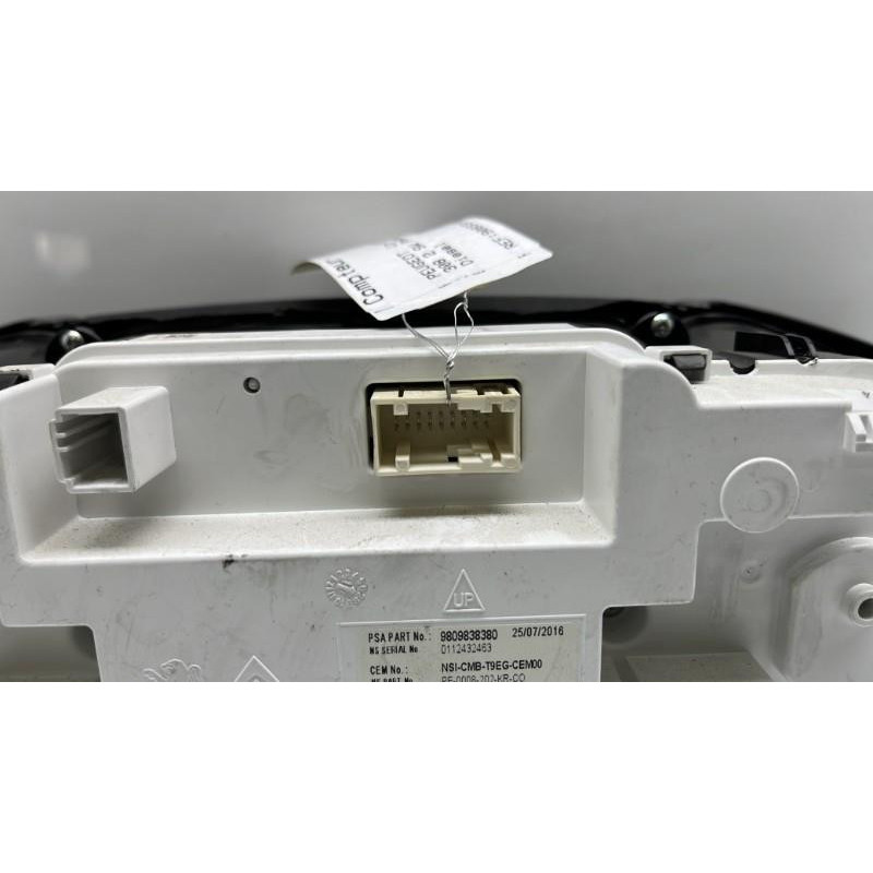Compteur PEUGEOT 308 2 SW Photo n°1