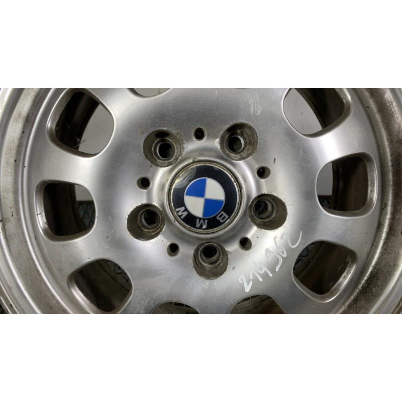 Jante BMW SERIE 3 E46 Photo n°2
