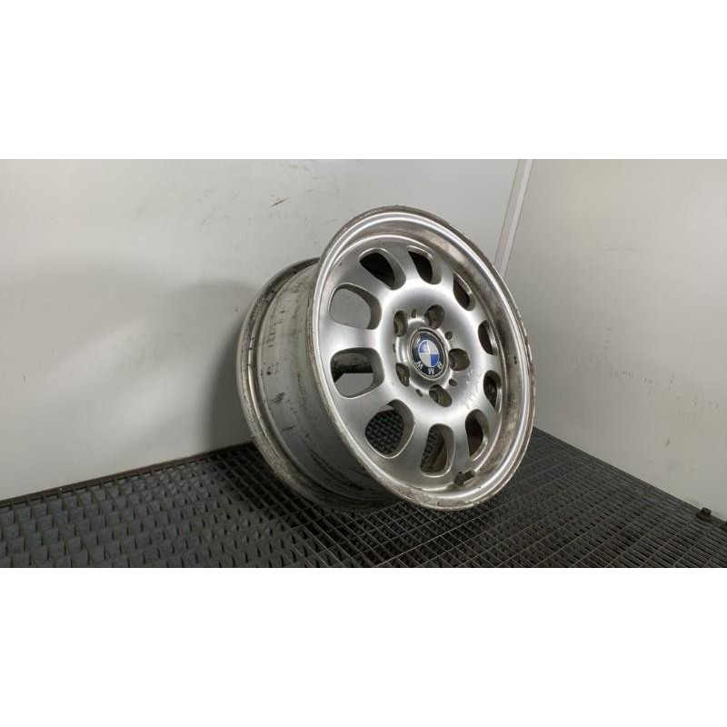 Jante BMW SERIE 3 E46 Photo n°3
