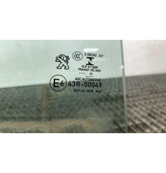 Vitre arriere droit PEUGEOT 5008 2