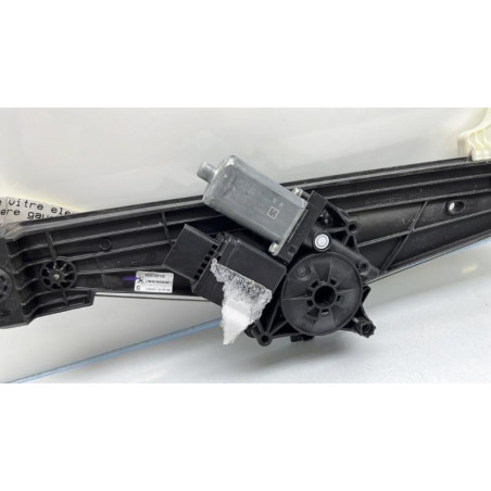 Leve vitre electrique arriere gauche PEUGEOT 5008 2 Photo n°1