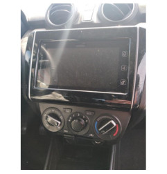 Vitre arriere droit SUZUKI SWIFT 5