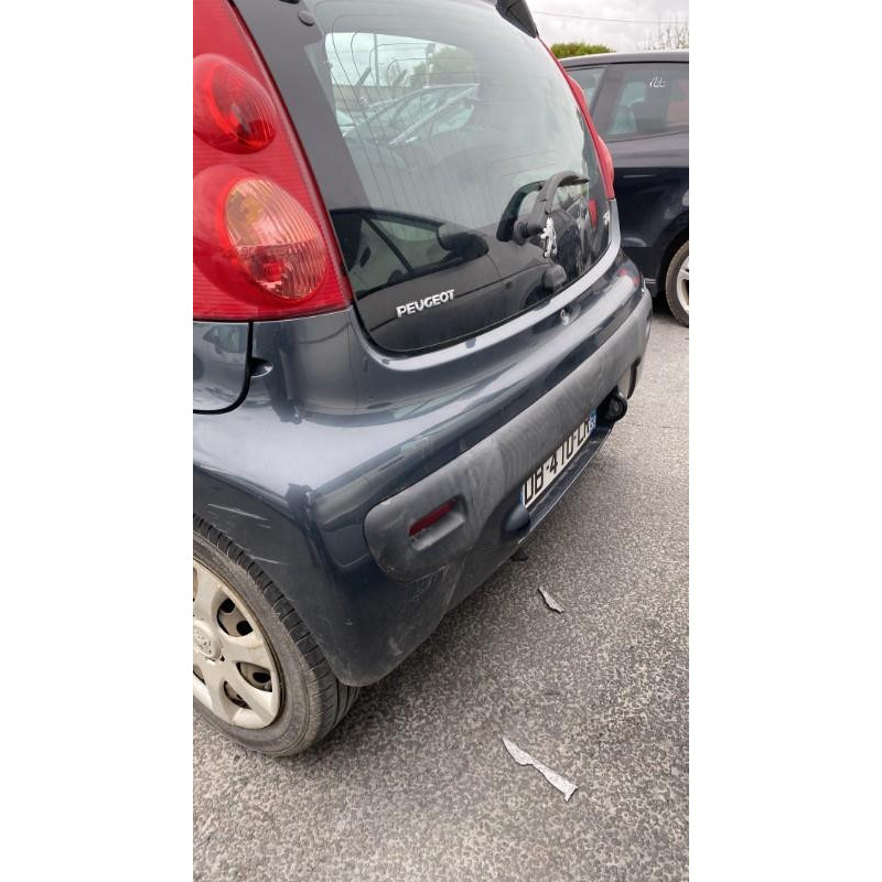 Pare choc arriere PEUGEOT 107 Photo n°12