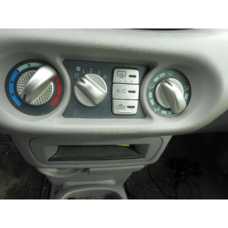 Retroviseur gauche NISSAN ALMERA TINO Photo n°18