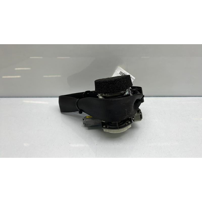 Pretensionneur de ceinture avant droit FORD FIESTA 6 Photo n°1