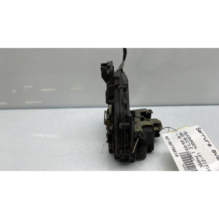 Serrure avant droit VOLKSWAGEN NEW BEETLE 1
