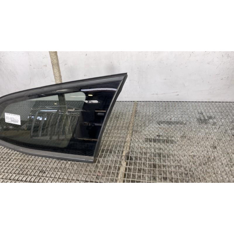 Custode arriere droit PEUGEOT 308 2 SW Photo n°5