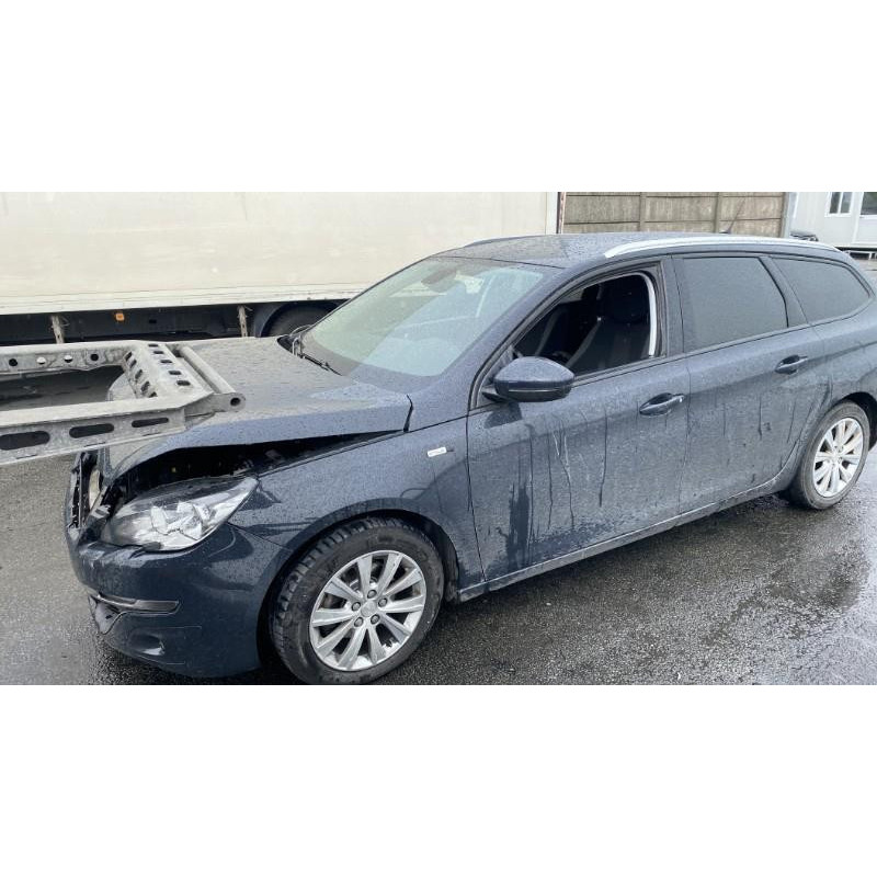 Custode arriere droit PEUGEOT 308 2 SW Photo n°9