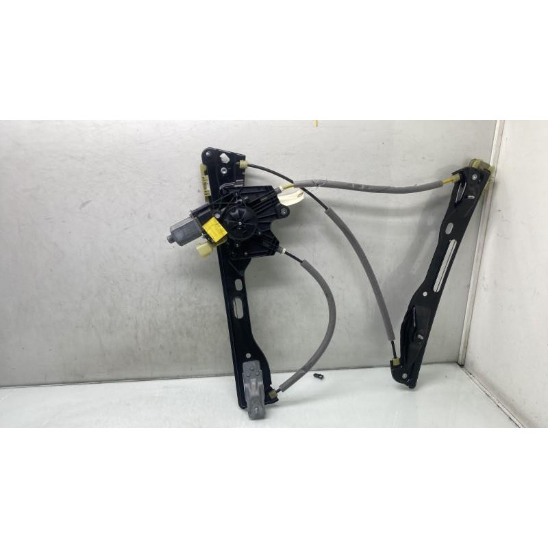 Leve vitre electrique avant droit FORD MONDEO 4 Photo n°6