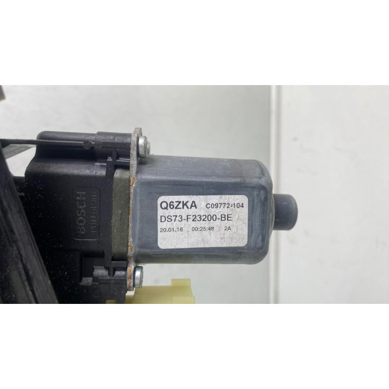 Leve vitre electrique avant droit FORD MONDEO 4 Photo n°7