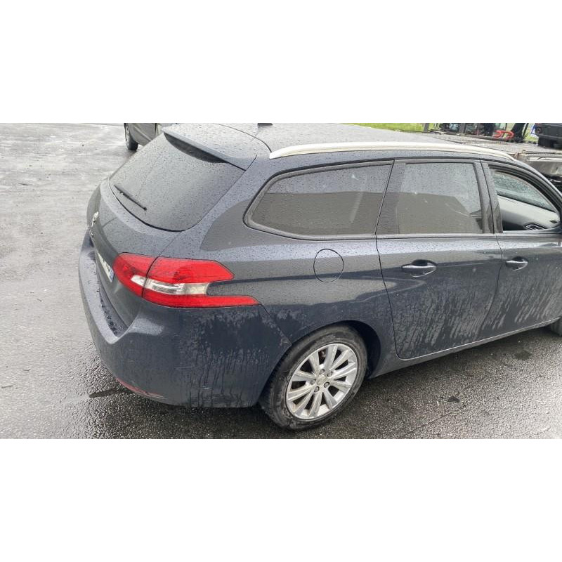 Verin de coffre PEUGEOT 308 2 SW Photo n°5
