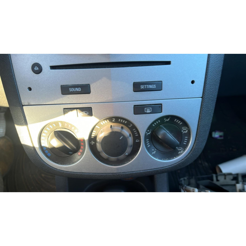 Pare soleil gauche OPEL CORSA D Photo n°8
