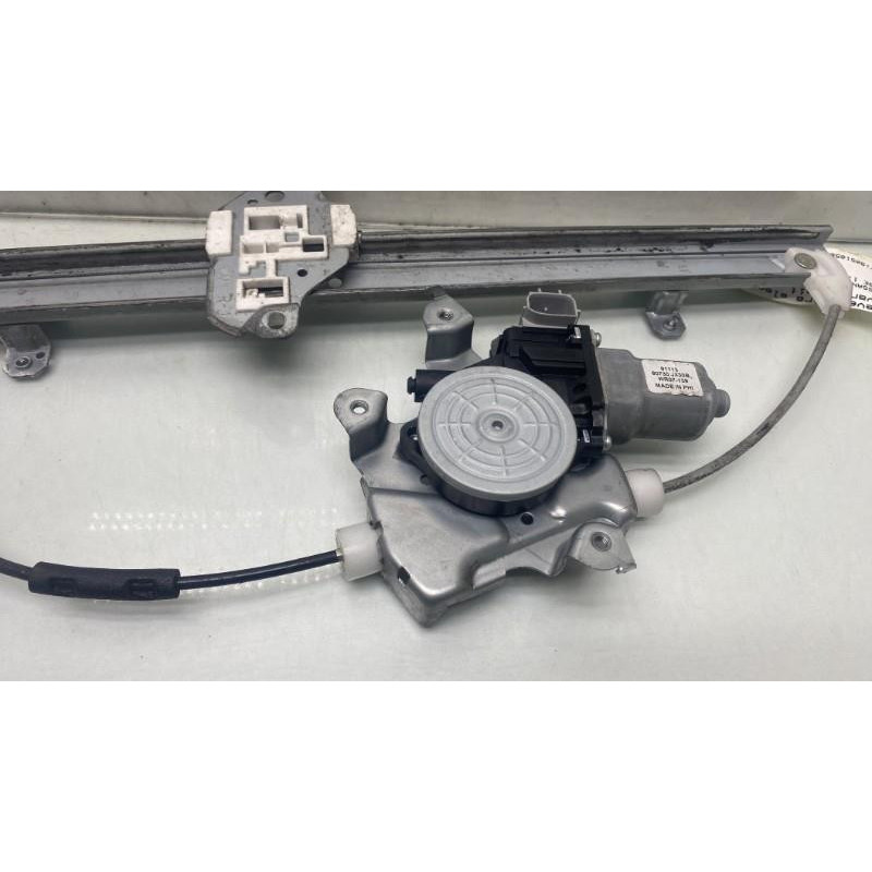 Leve vitre electrique avant droit NISSAN CUBE Photo n°11