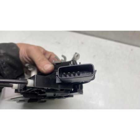 Serrure avant gauche NISSAN CUBE