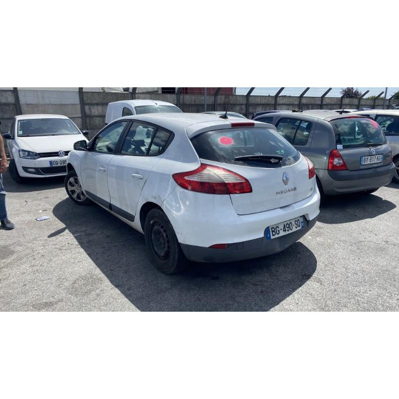 Trappe d'essence RENAULT MEGANE 3 Photo n°13