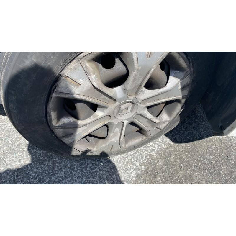 Trappe d'essence RENAULT MEGANE 3 Photo n°14