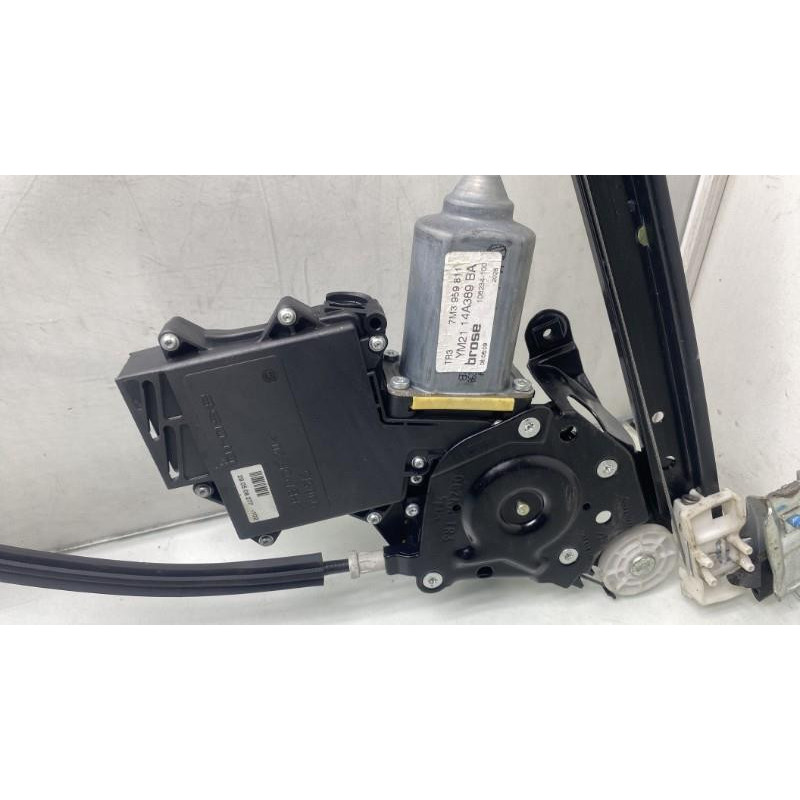 Leve vitre electrique arriere gauche VOLKSWAGEN SHARAN 1 Photo n°1