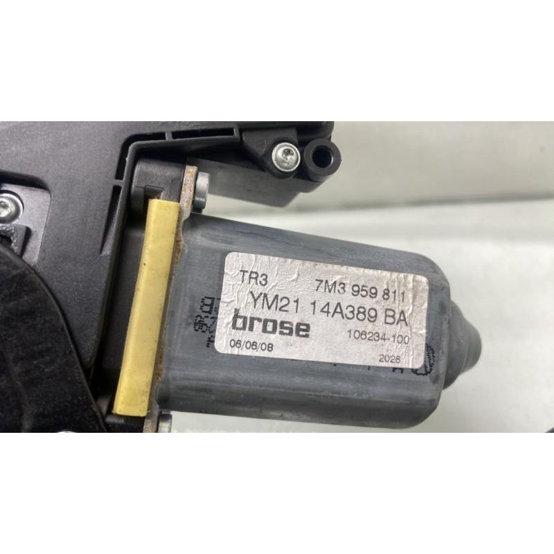 Leve vitre electrique arriere gauche VOLKSWAGEN SHARAN 1 Photo n°5