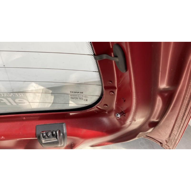 Malle/Hayon arriere RENAULT TWINGO 2 Photo n°6