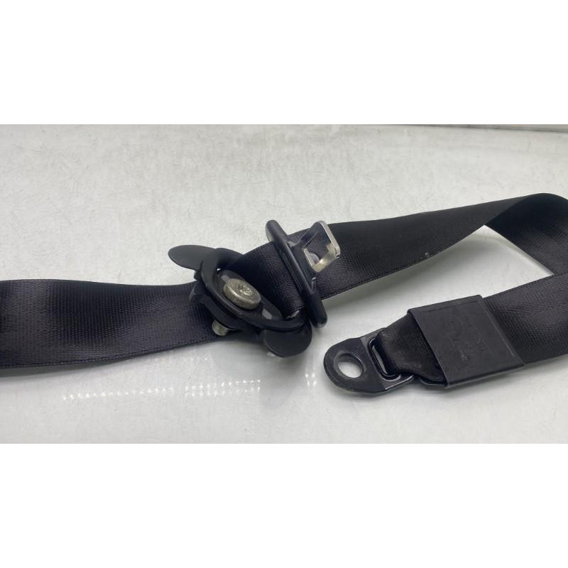 Pretensionneur de ceinture avant droit AUDI A1 1 Photo n°1