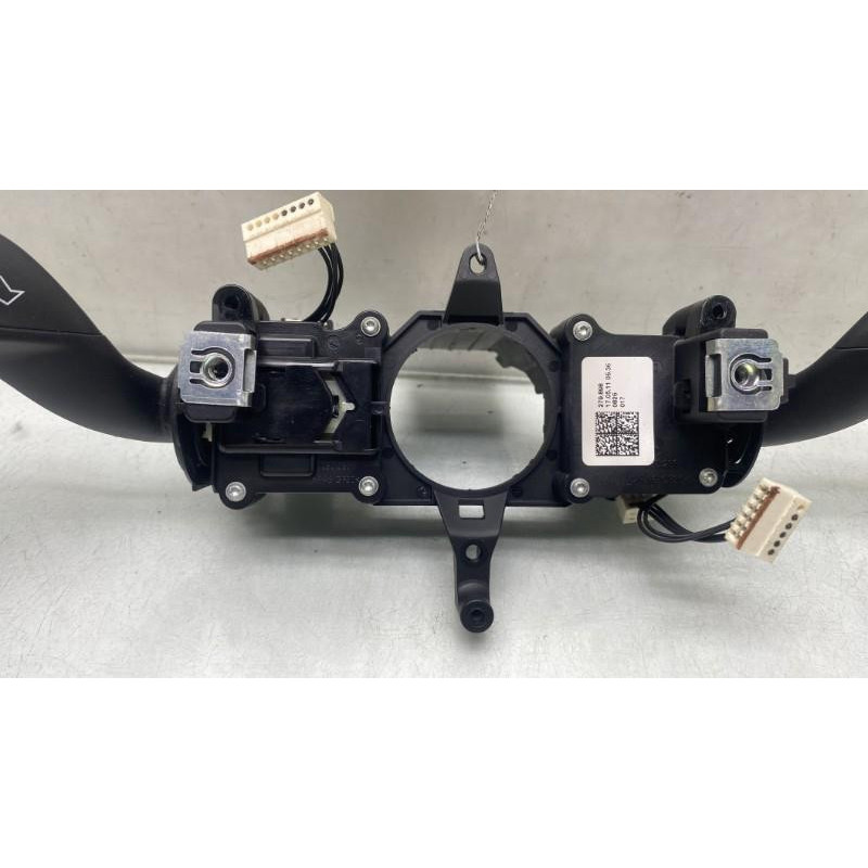 Com (Bloc Contacteur Tournant+Commodo Essuie Glace+Commodo Phare) AUDI A1 1 Photo n°3