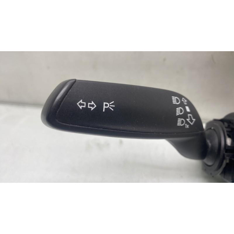 Com (Bloc Contacteur Tournant+Commodo Essuie Glace+Commodo Phare) AUDI A1 1 Photo n°4
