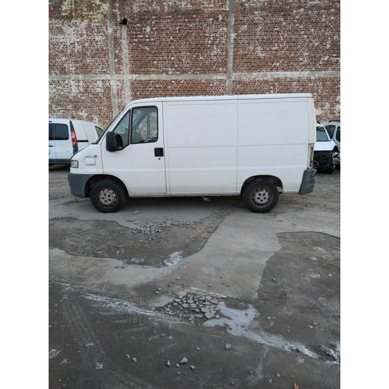 Calandre PEUGEOT BOXER 1 Photo n°14