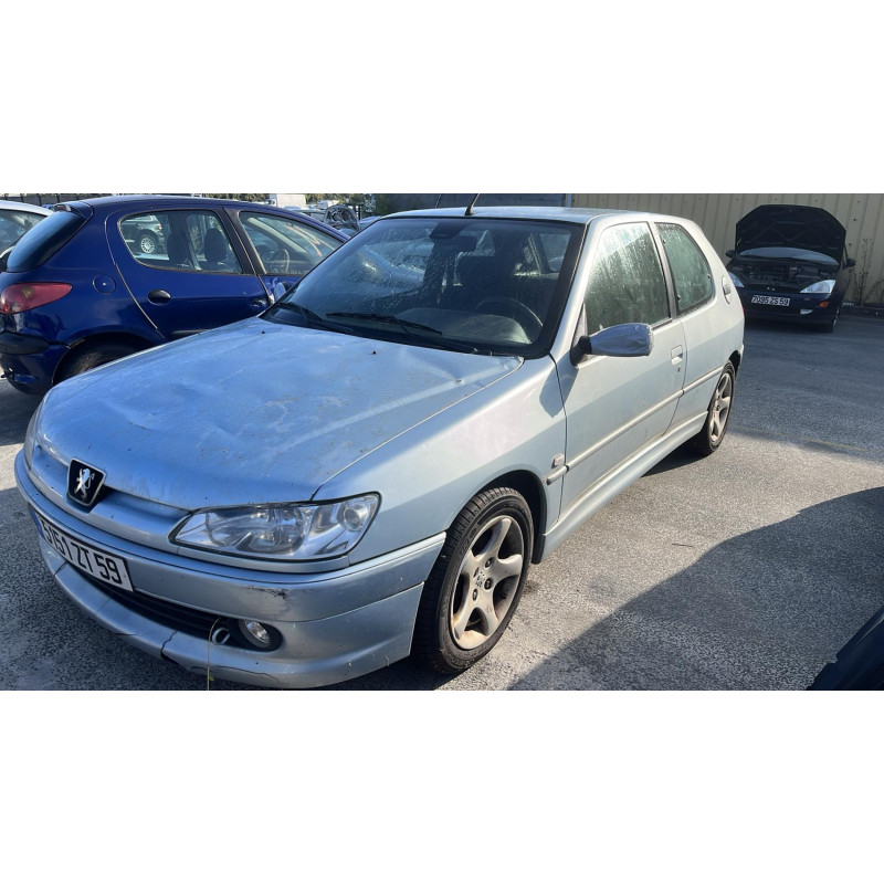 Attache ceinture arriere droit PEUGEOT 306 Photo n°14