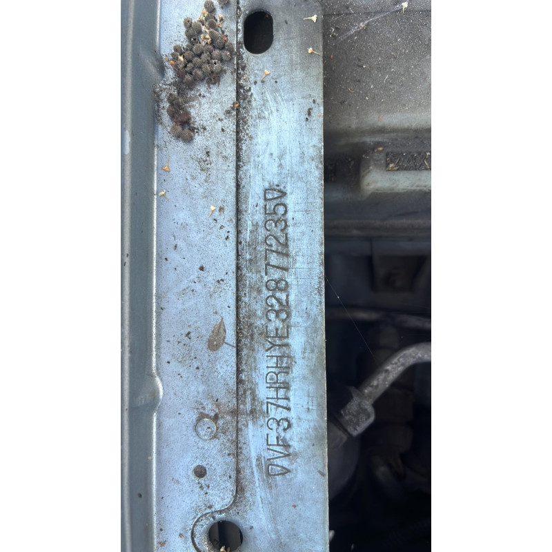 Attache ceinture arriere droit PEUGEOT 306 Photo n°15